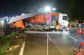 truck accident lawyers